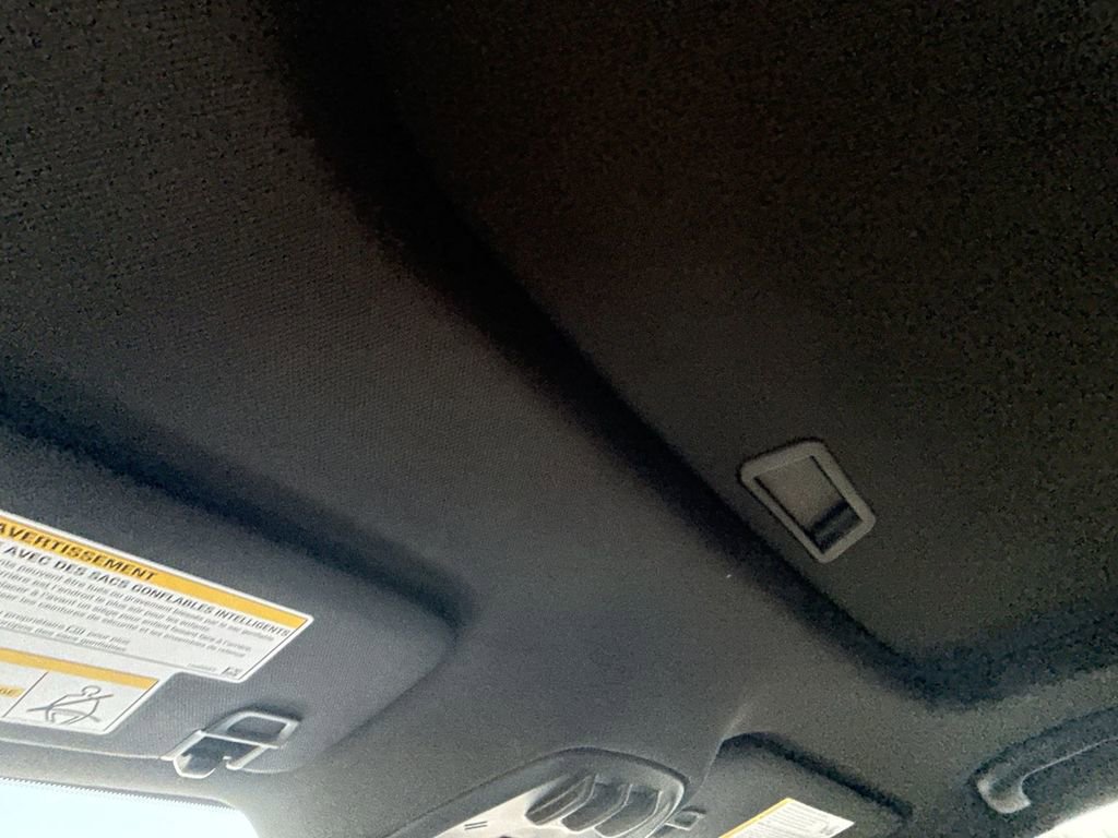 Certified 2025 Buick Envista Sport Touring w/ Convenience II Package image 25