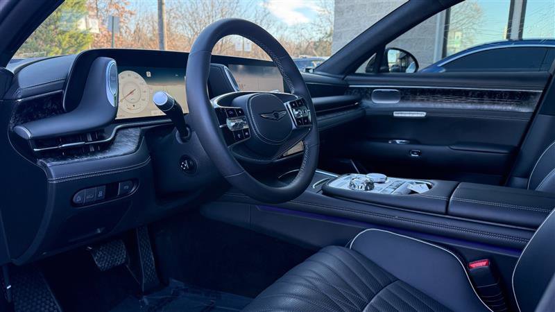 Used 2024 Genesis G90 3.5T image 17