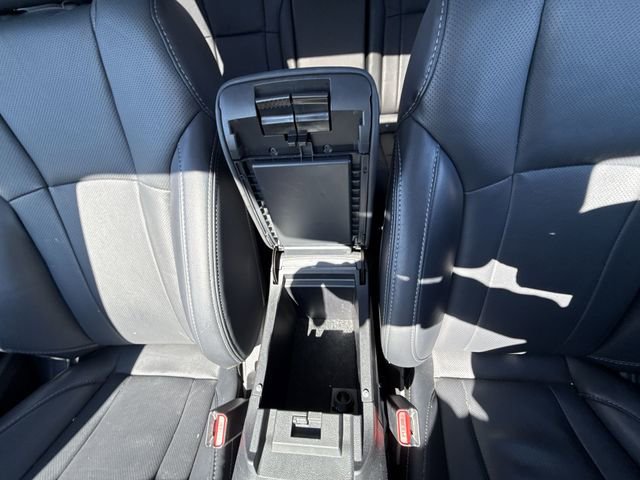 Certified 2025 Subaru Outback Limited image 21