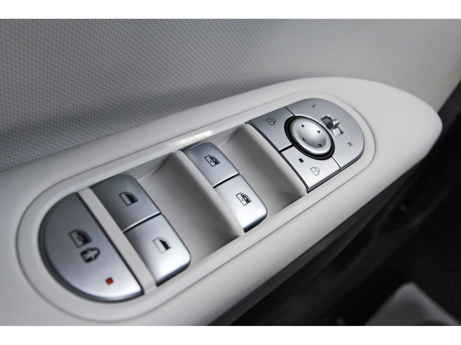 Used 2024 Hyundai Ioniq 5 SEL AWD/4WD image 20