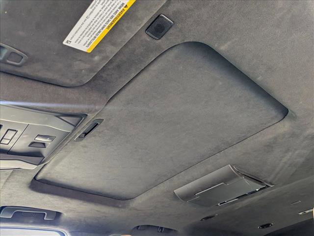 Used 2019 Cadillac Escalade Platinum image 15