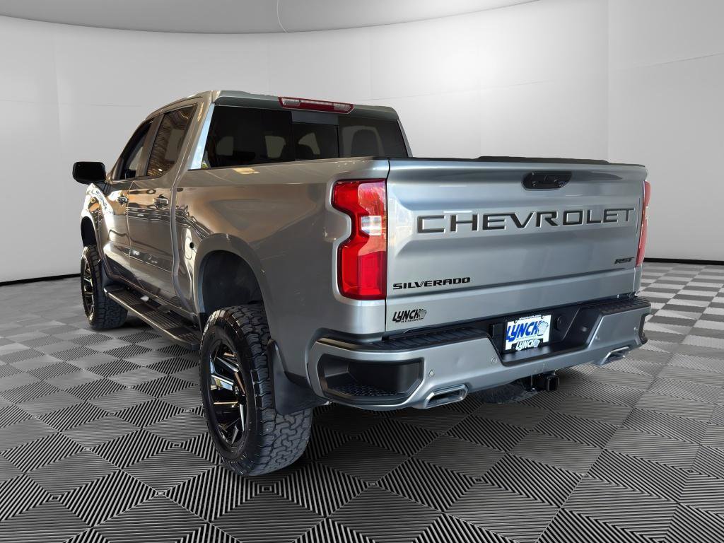 Used 2024 Chevrolet Silverado 1500 RST AWD/4WD image 3