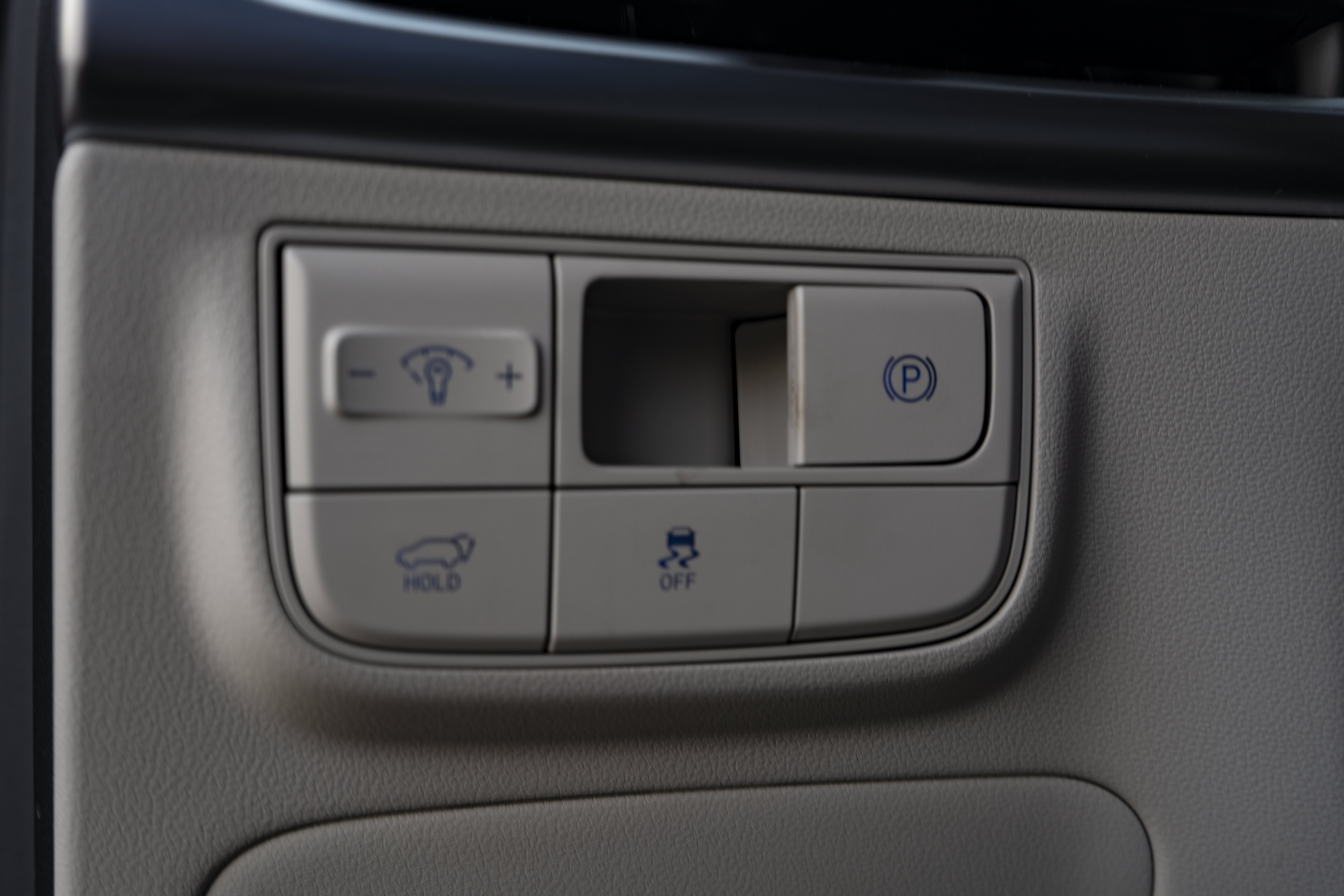 Used 2025 Hyundai Tucson Limited FWD image 39