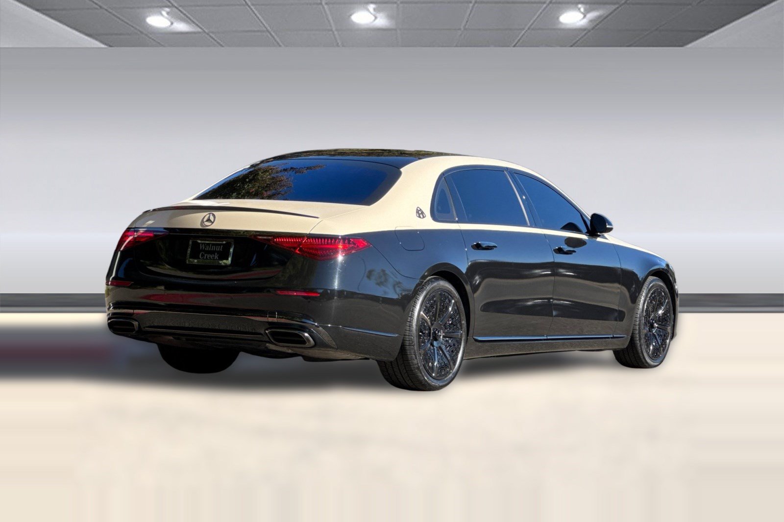 Certified 2024 Mercedes-Benz Maybach S 680 4MATIC image 9