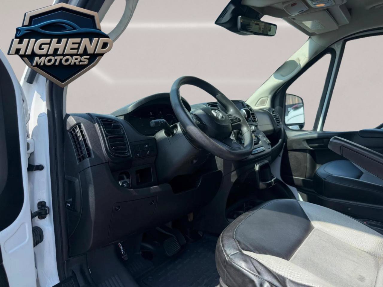 Used 2023 RAM ProMaster 3500 w/ Safety Group FWD image 11