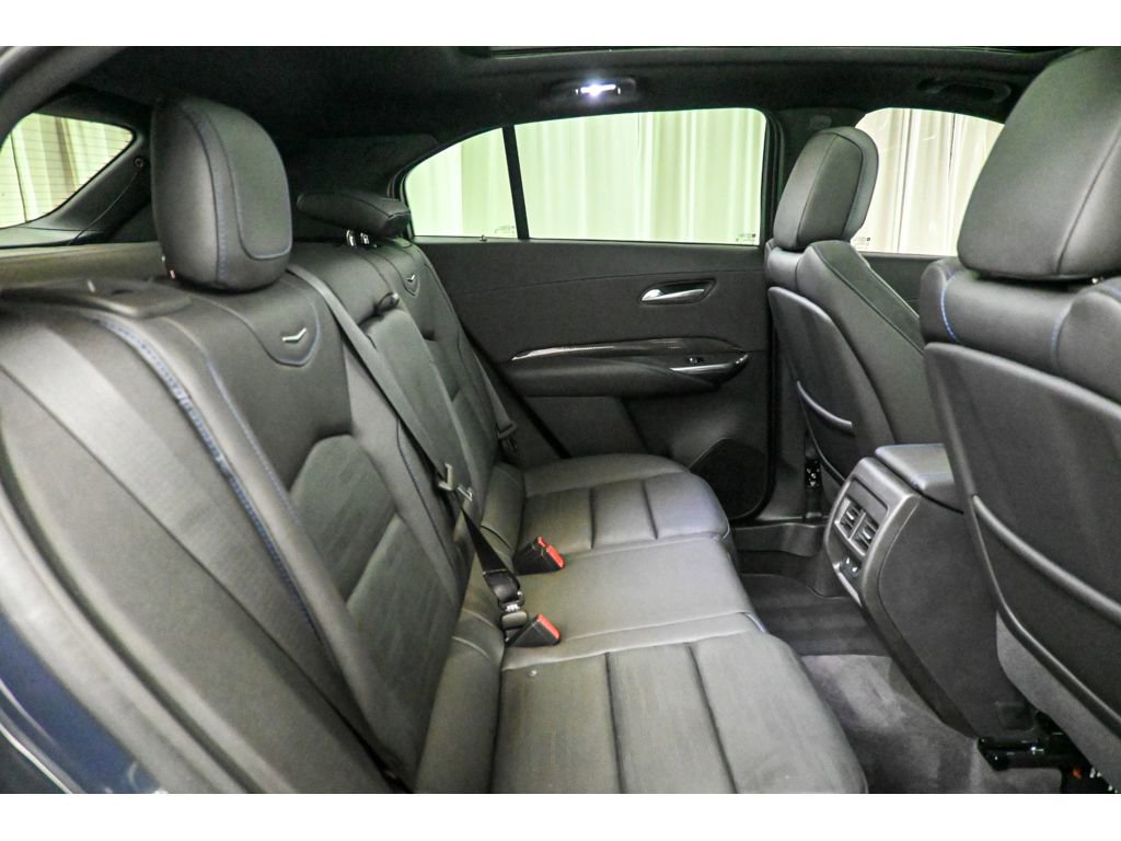 Used 2024 Cadillac XT4 Sport image 18
