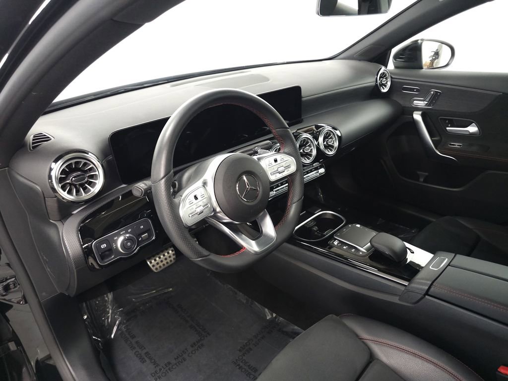 Certified 2022 Mercedes-Benz A 220 4MATIC image 8