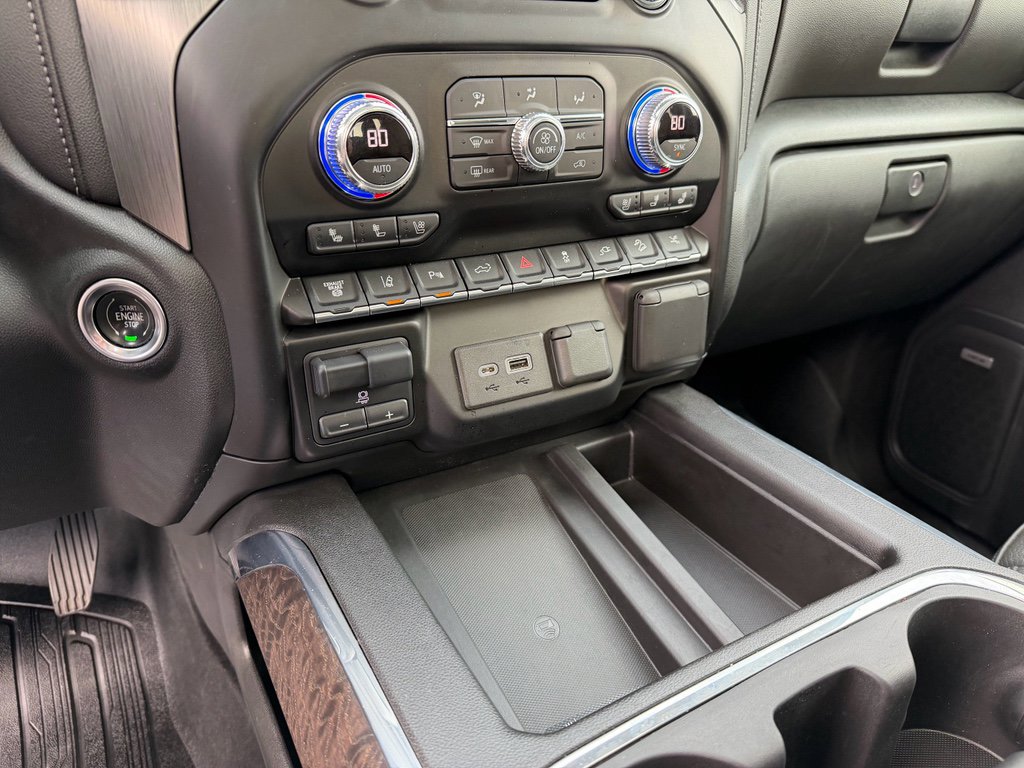 Used 2021 GMC Sierra 3500 Denali w/ Denali Ultimate Package image 28