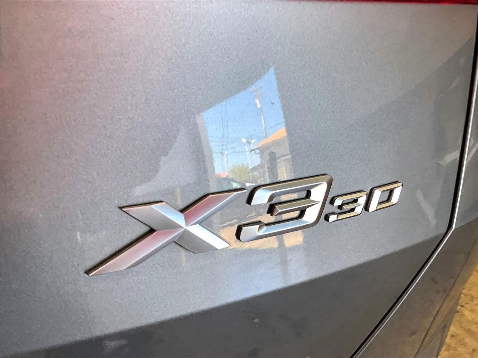 Used 2026 BMW X3 xDrive30i w/ Premium Package AWD/4WD image 11