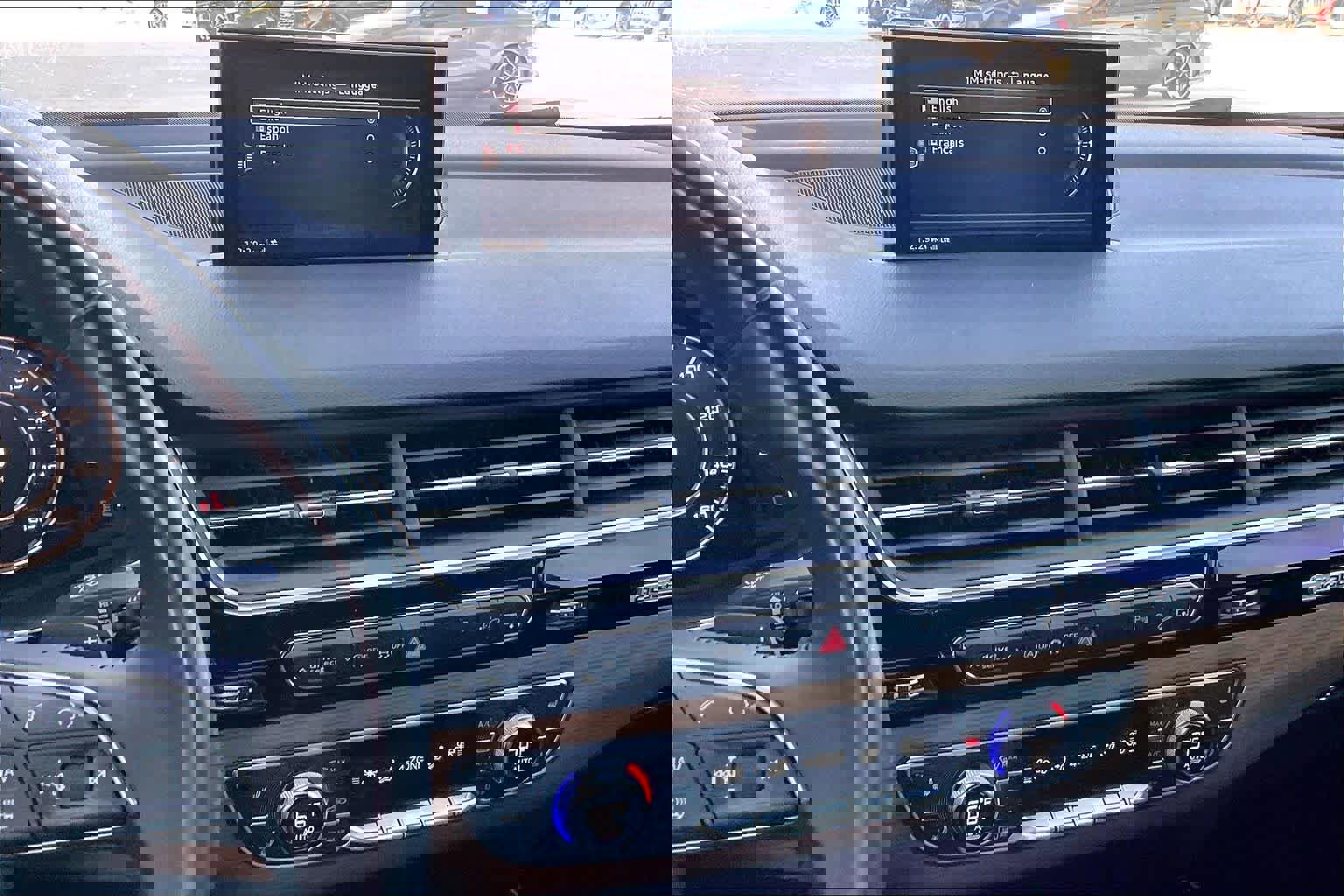 Used 2017 Audi Q7 3.0T Prestige image 6