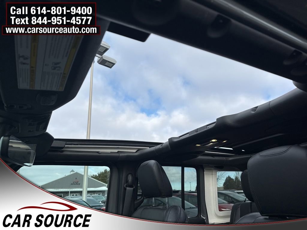 Used 2021 Jeep Wrangler Unlimited Sahara w/ Cold Weather Group image 13