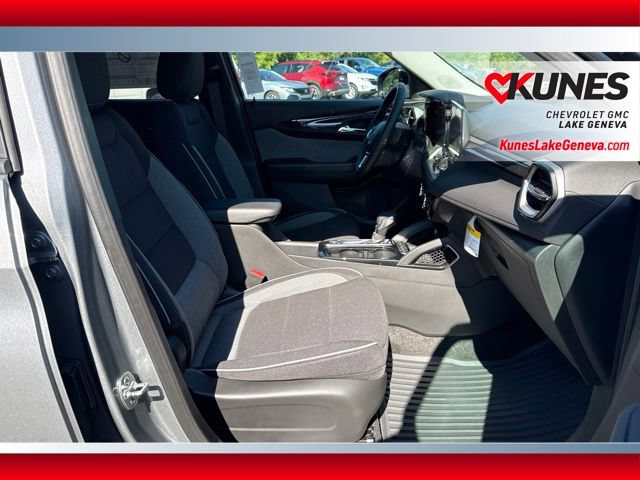 New 2026 Chevrolet TrailBlazer LT w/ Midnight Edition AWD/4WD image 20