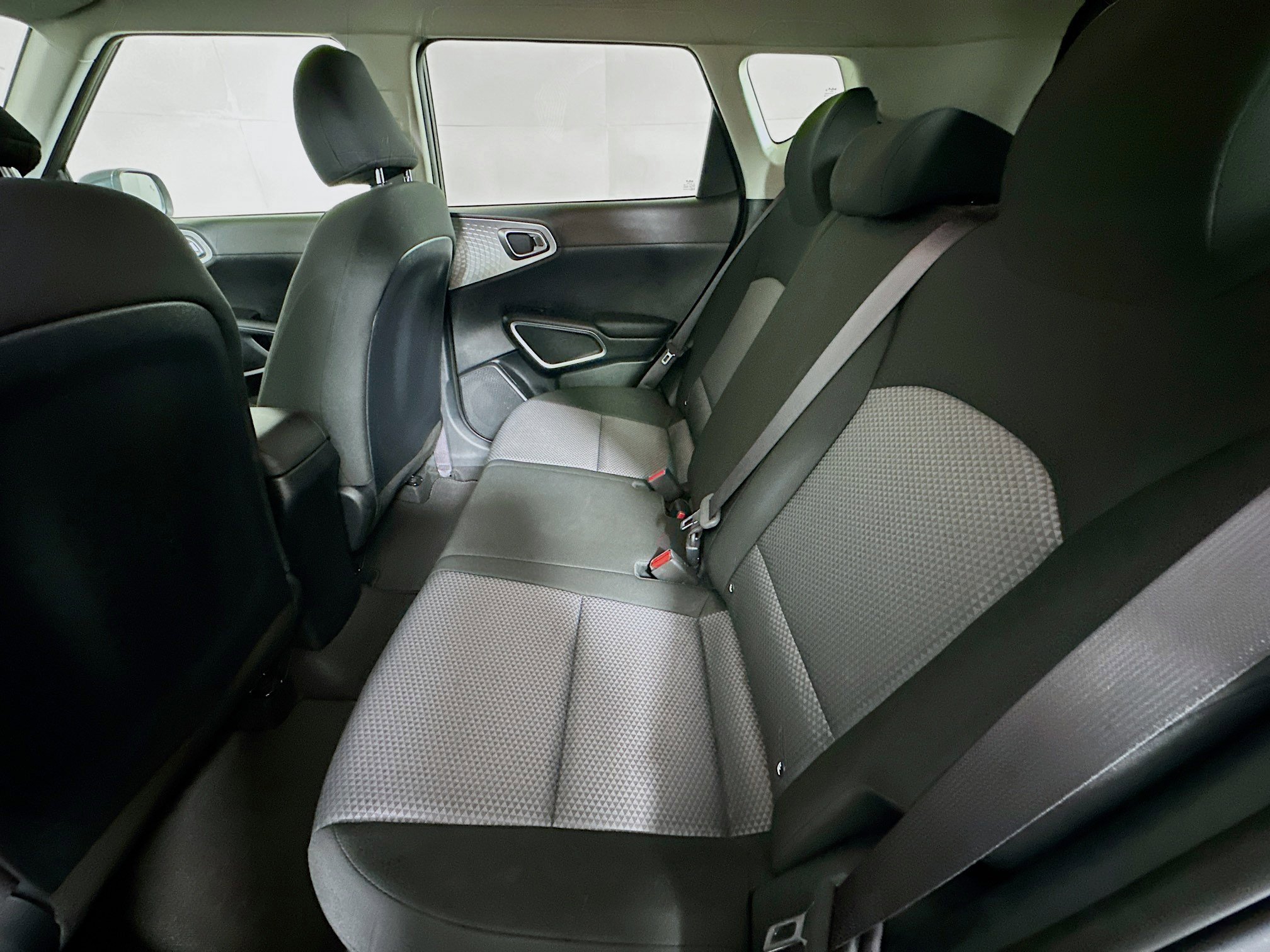 Used 2024 Kia Soul LX w/ Option Group 015 image 26