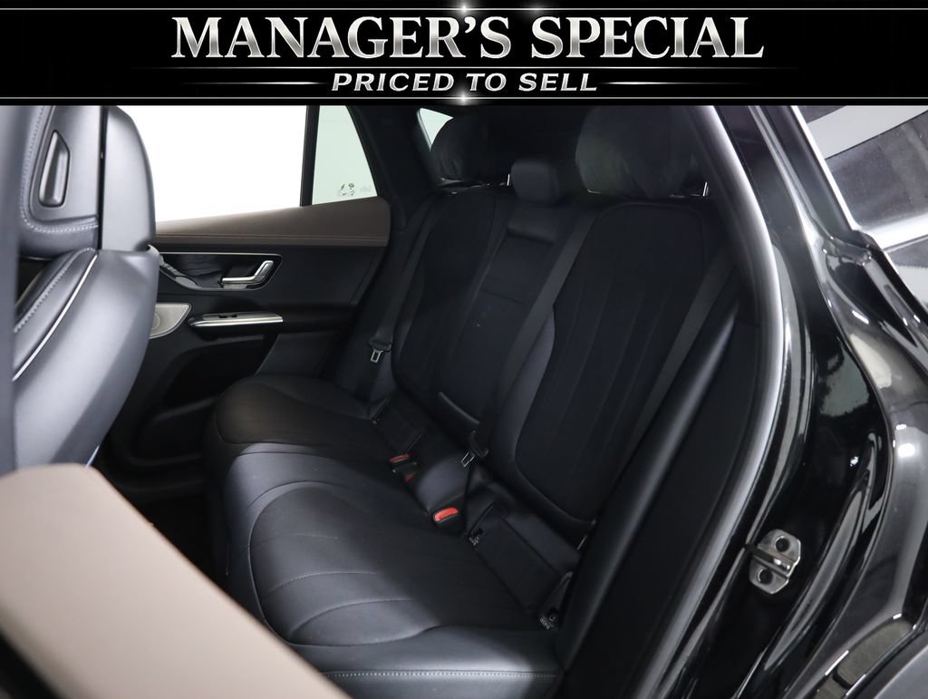 Certified 2025 Mercedes-Benz EQE 350+ 4MATIC SUV w/ AMG Line Exterior Package image 32