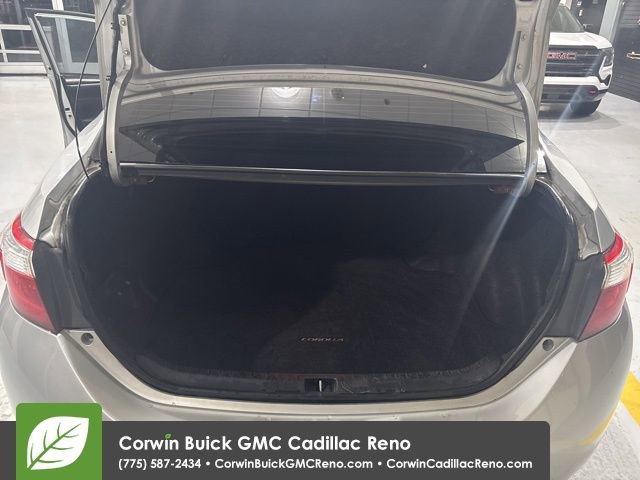 Used 2016 Toyota Corolla S image 32