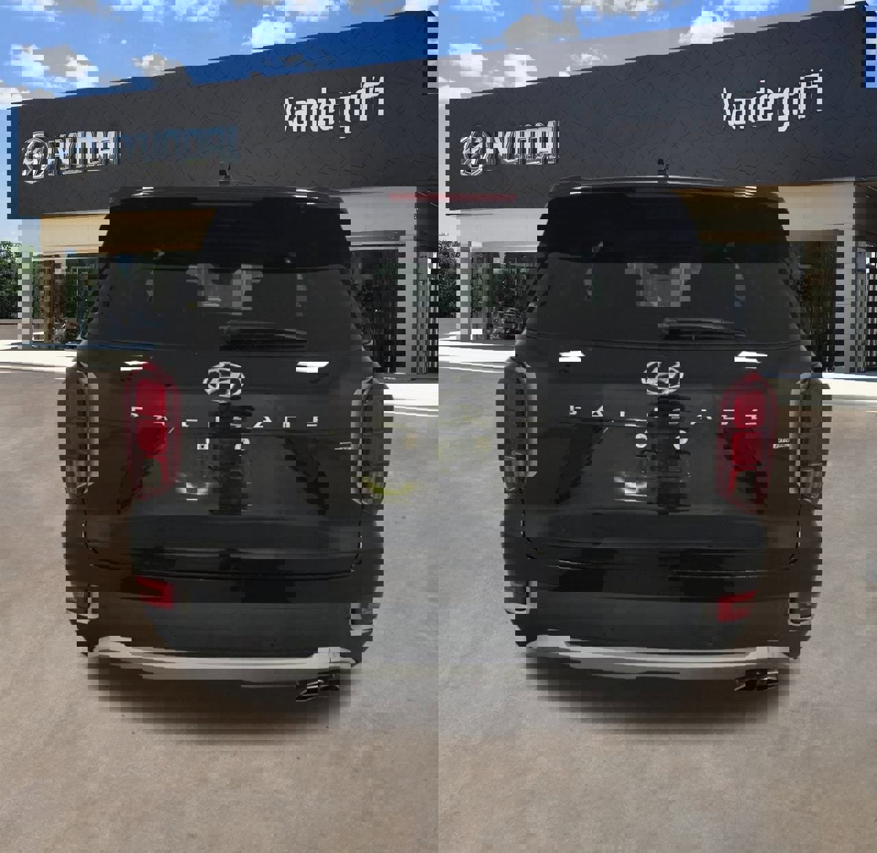 Used 2022 Hyundai Palisade SEL w/ Premium Package image 13