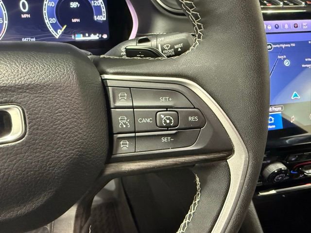 Used 2024 Jeep Grand Cherokee Limited AWD/4WD image 18