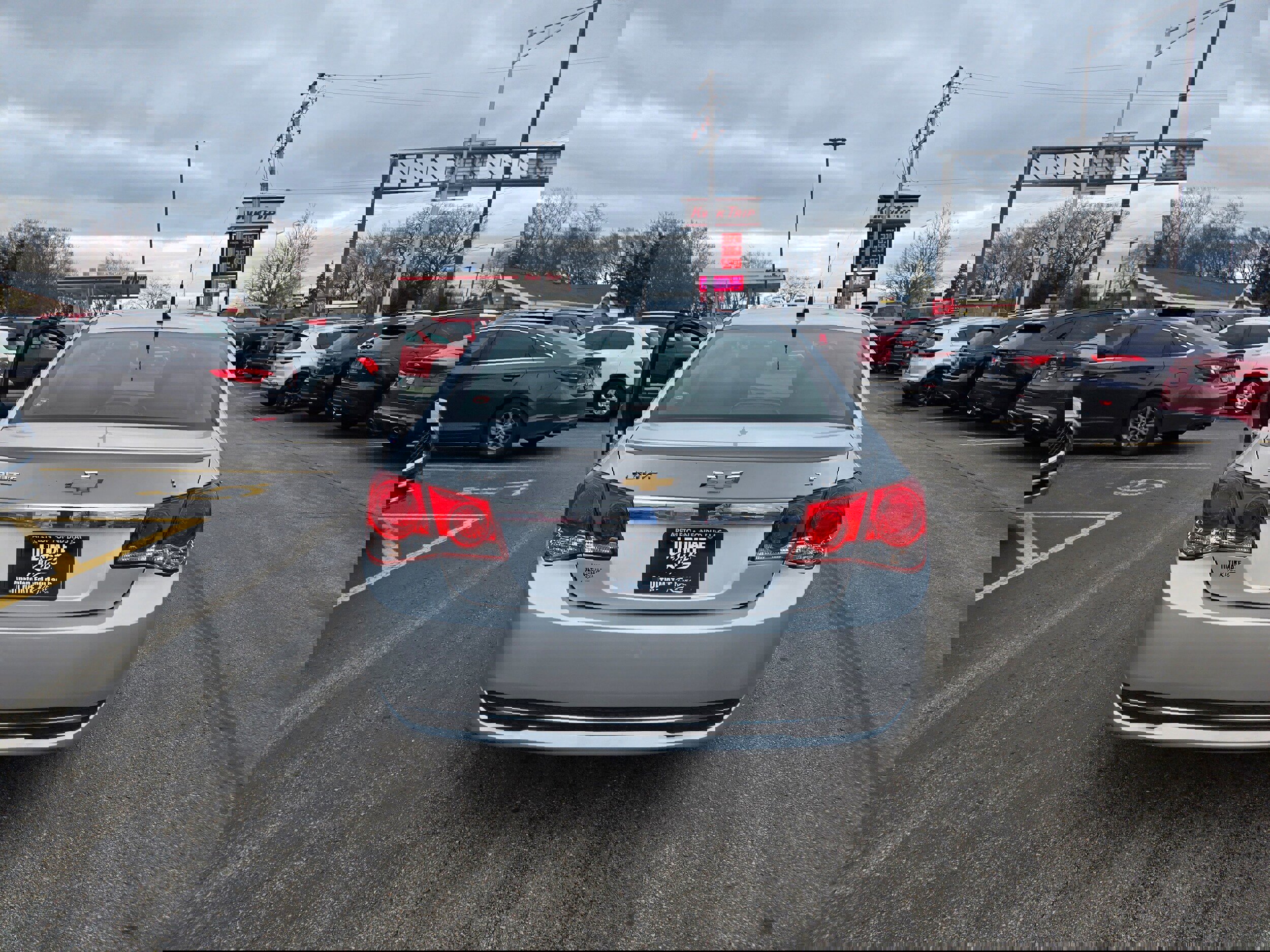 Used 2013 Chevrolet Cruze LT w/ All-Star Edition FWD image 10