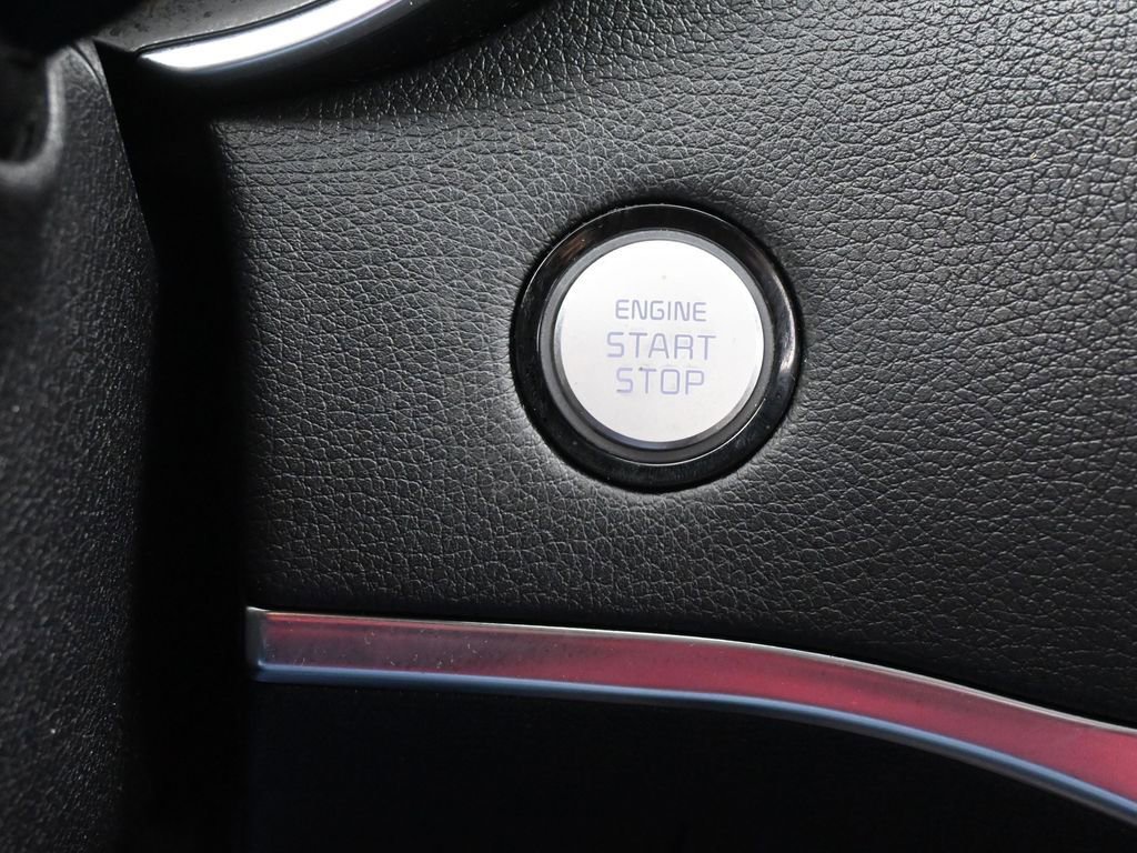 Used 2022 Kia Stinger GT-Line image 30