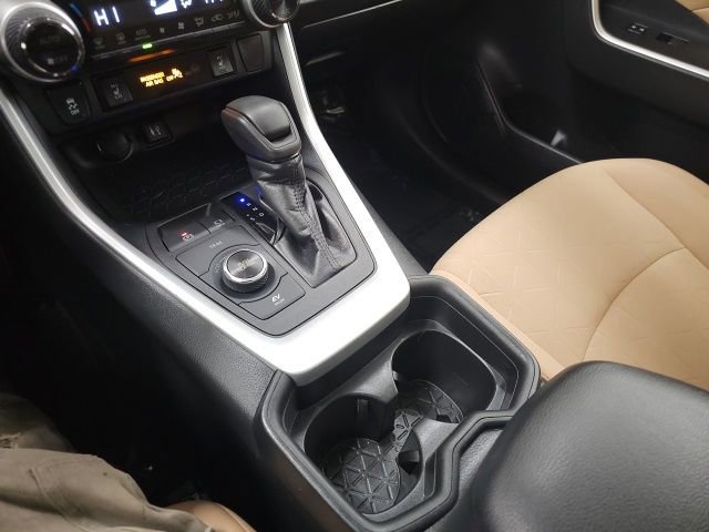 Used 2019 Toyota RAV4 XLE w/ Convenience Package image 22