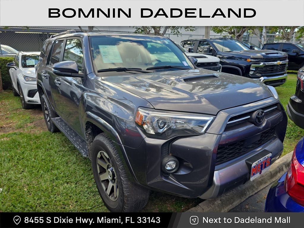 Used 2023 Toyota 4Runner TRD Off-Road Premium image 2