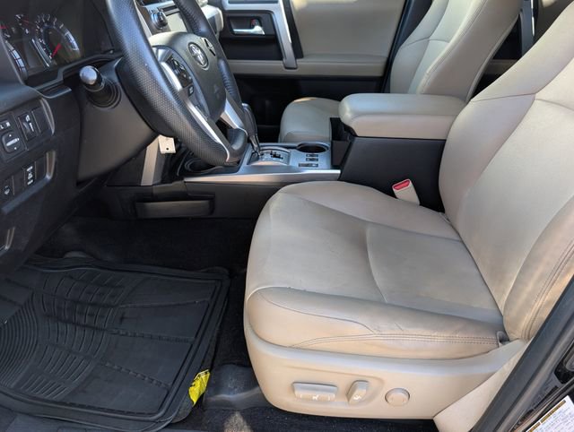 Used 2017 Toyota 4Runner SR5 Premium RWD image 15