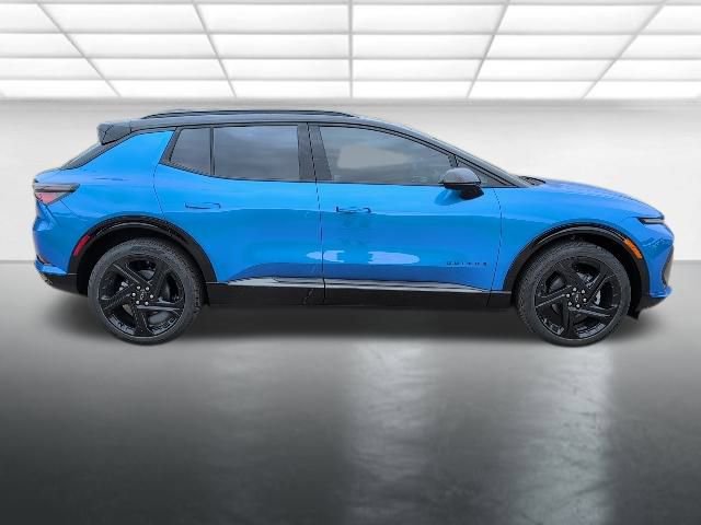 New 2026 Chevrolet Equinox EV RS FWD image 33