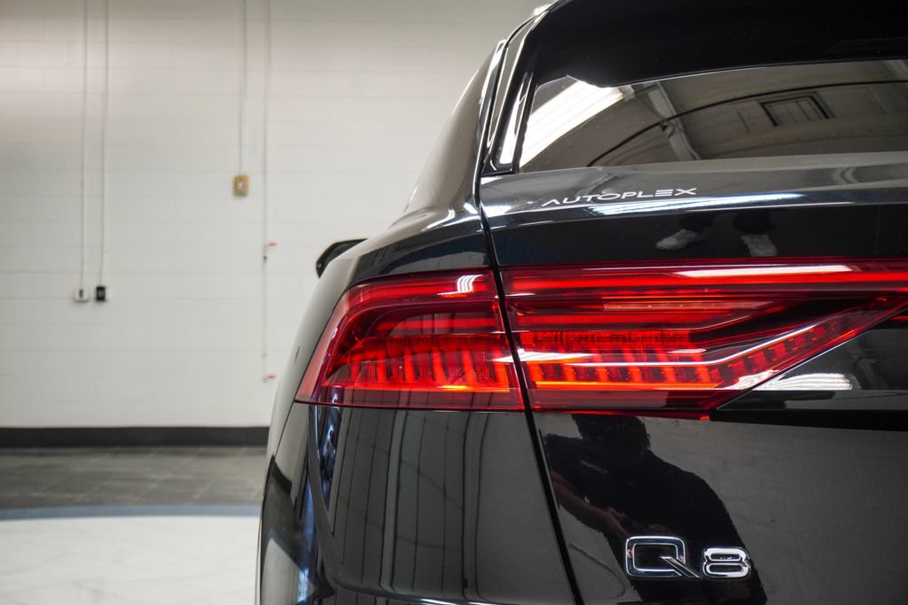 Used 2021 Audi Q8 Premium Plus w/ Premium Plus Package AWD/4WD image 44