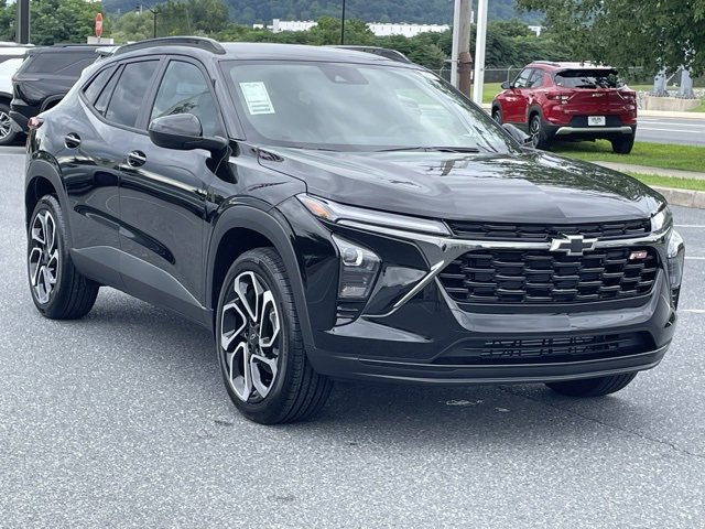New 2025 Chevrolet Trax RS w/ Driver Confidence Package