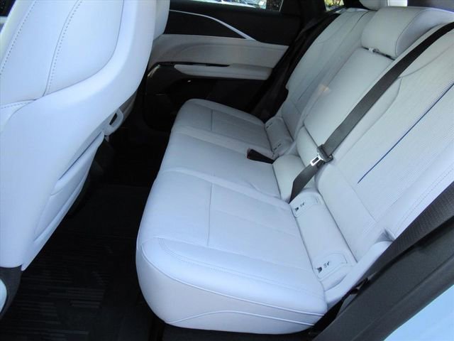 New 2026 Cadillac Lyriq Sport image 28