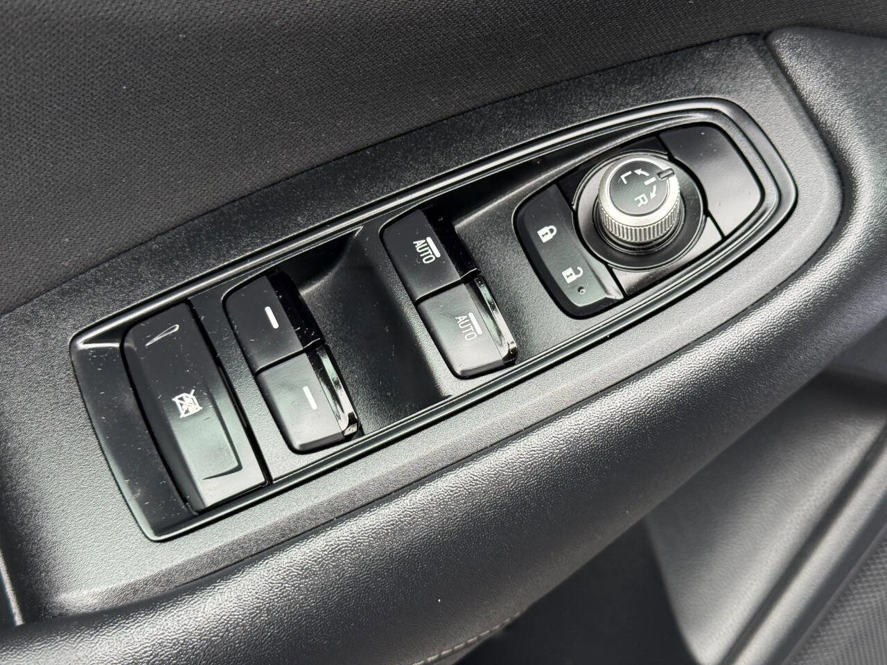 Used 2022 Subaru Outback Premium image 11
