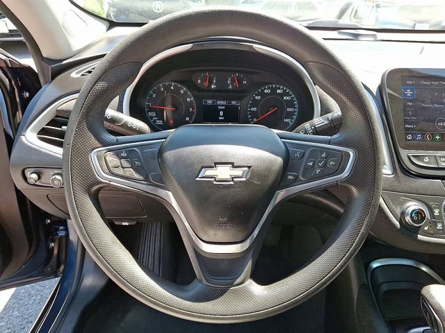 Used 2022 Chevrolet Malibu LT FWD image 18