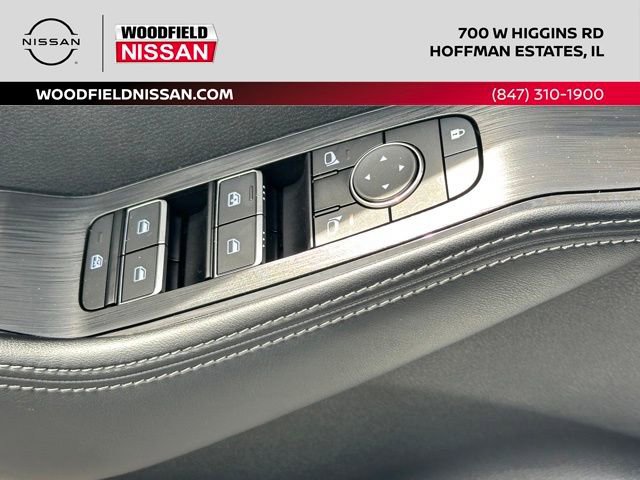 Certified 2025 Nissan Rogue SL AWD/4WD image 23