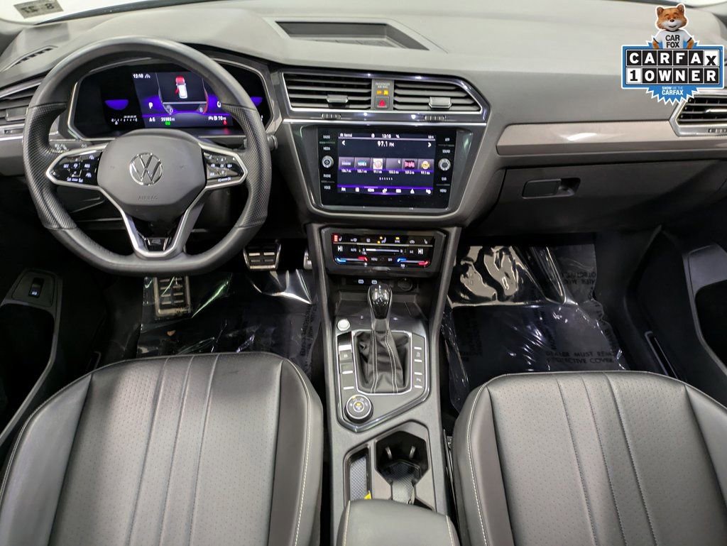 Used 2022 Volkswagen Tiguan SE R-Line image 23