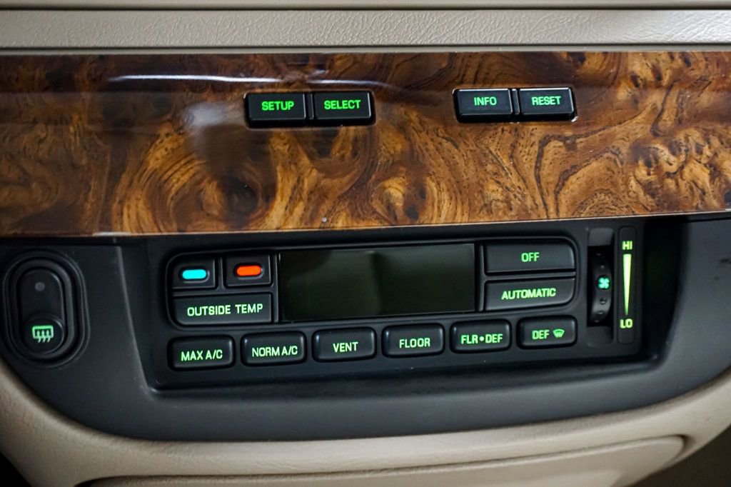 Used 2006 Mercury Grand Marquis LS image 20