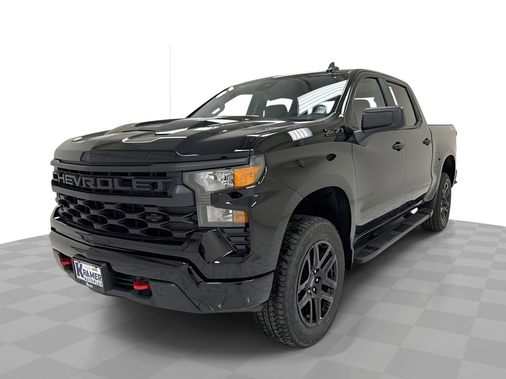 New 2026 Chevrolet Silverado 1500 Custom Trail Boss w/ LPO, Dark Essentials Package