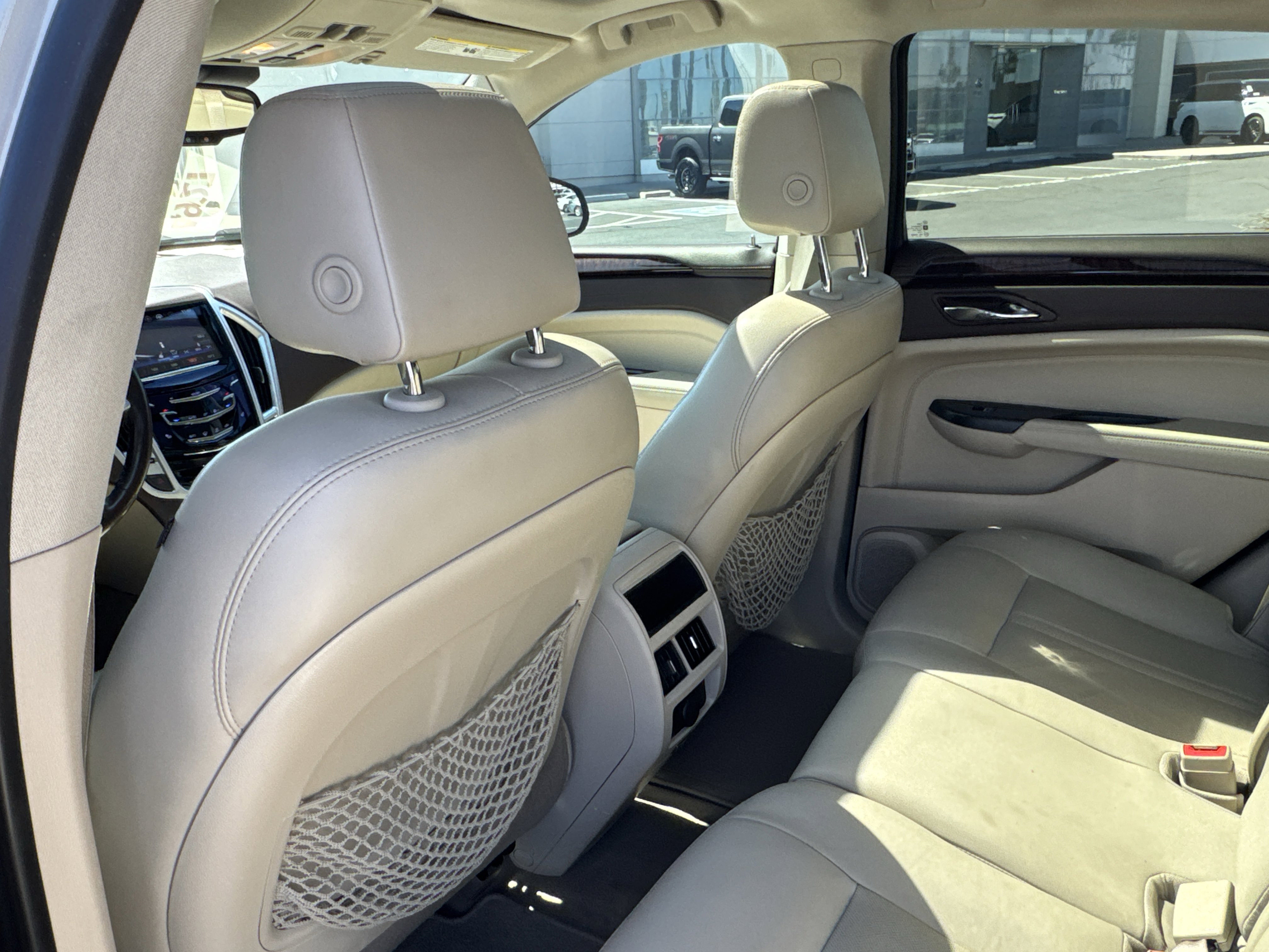 Used 2014 Cadillac SRX Luxury w/ Driver Awareness Package image 22