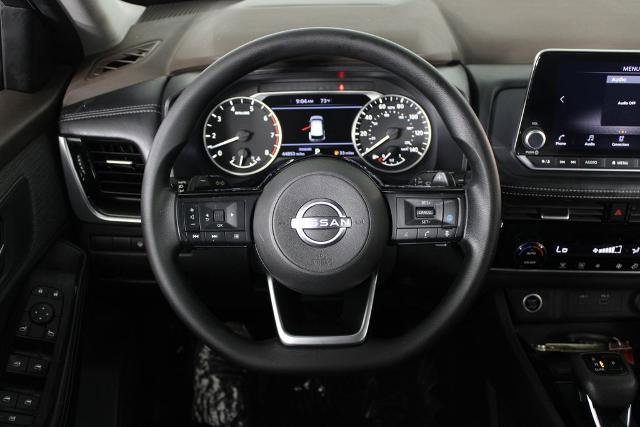Certified 2022 Nissan Rogue SV FWD image 10