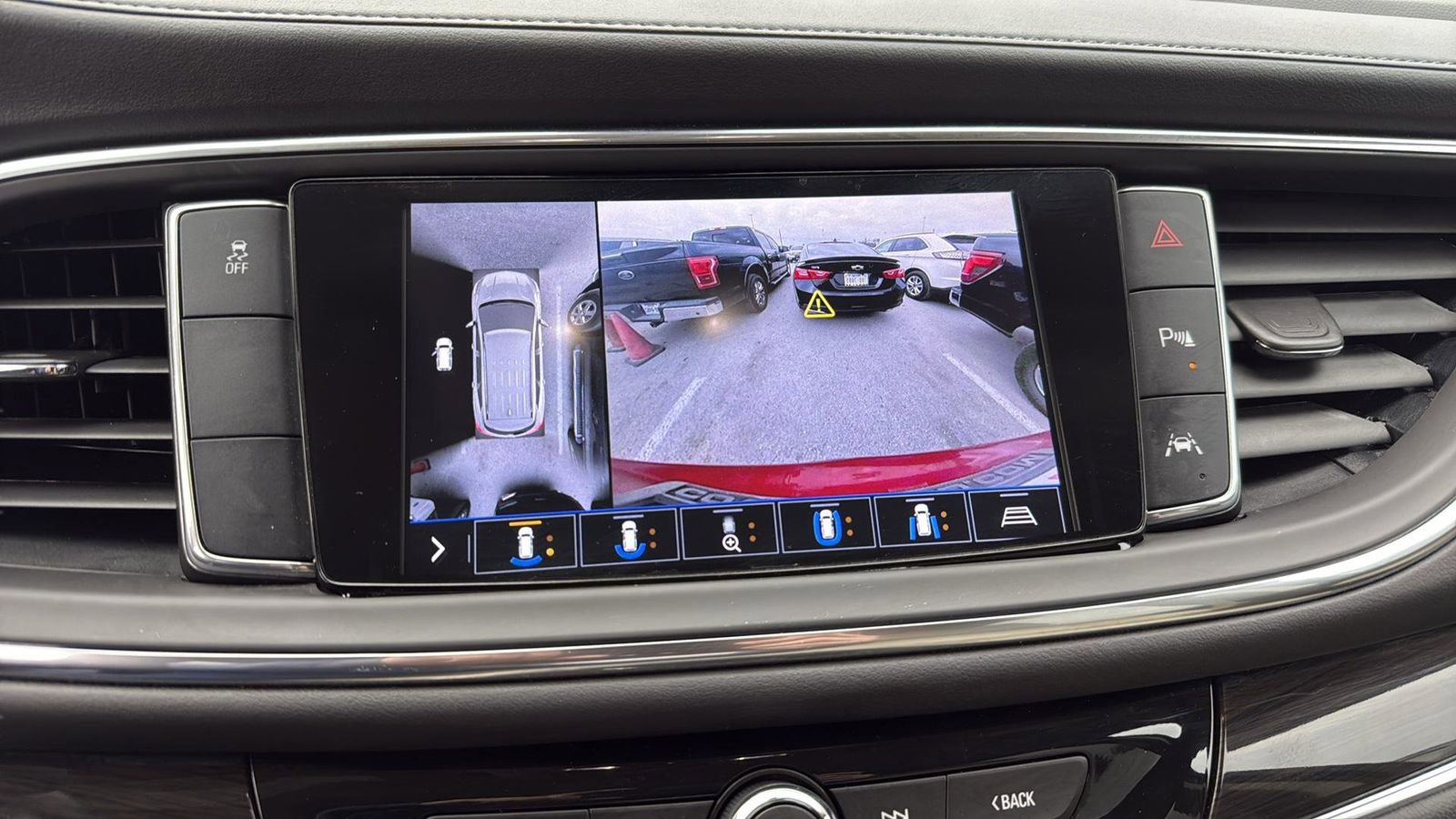 Used 2021 Buick Enclave Premium w/ Surround and Sites Package image 19