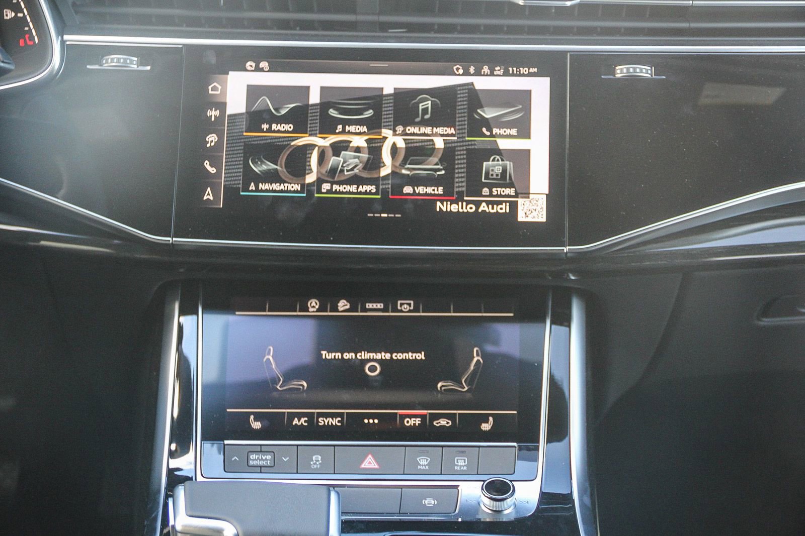 New 2025 Audi Q7 3.0T Premium image 13