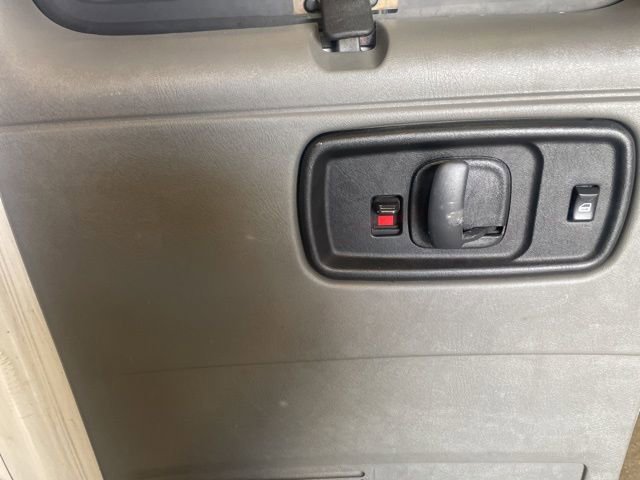 Used 2020 Chevrolet Express 3500 LT w/ LT Preferred Equipment Group RWD image 29