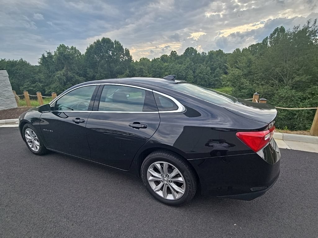 Used 2024 Chevrolet Malibu LT FWD image 5