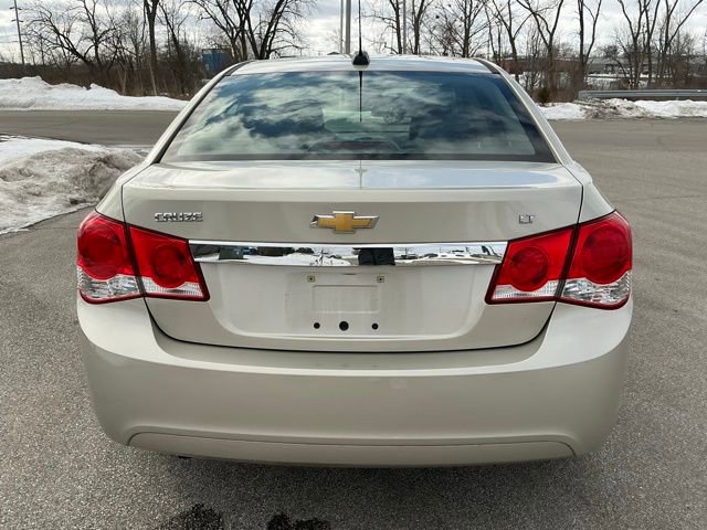 Used 2016 Chevrolet Cruze LT image 10