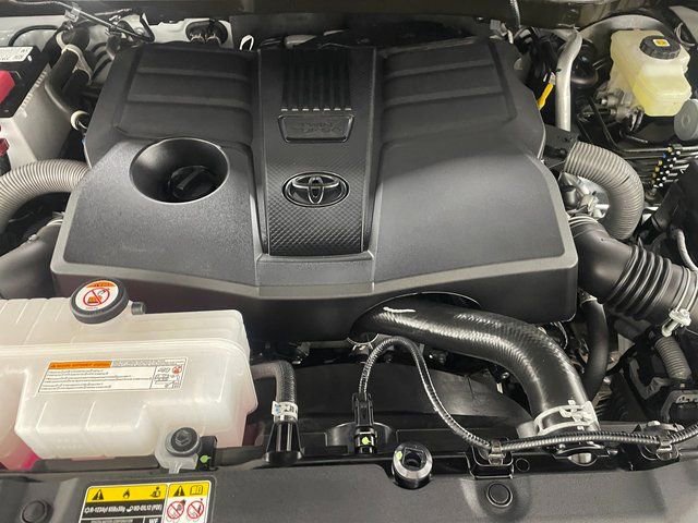 Used 2025 Toyota Tundra SR5 AWD/4WD image 23