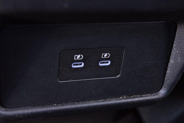 Certified 2025 Nissan Rogue SV image 23