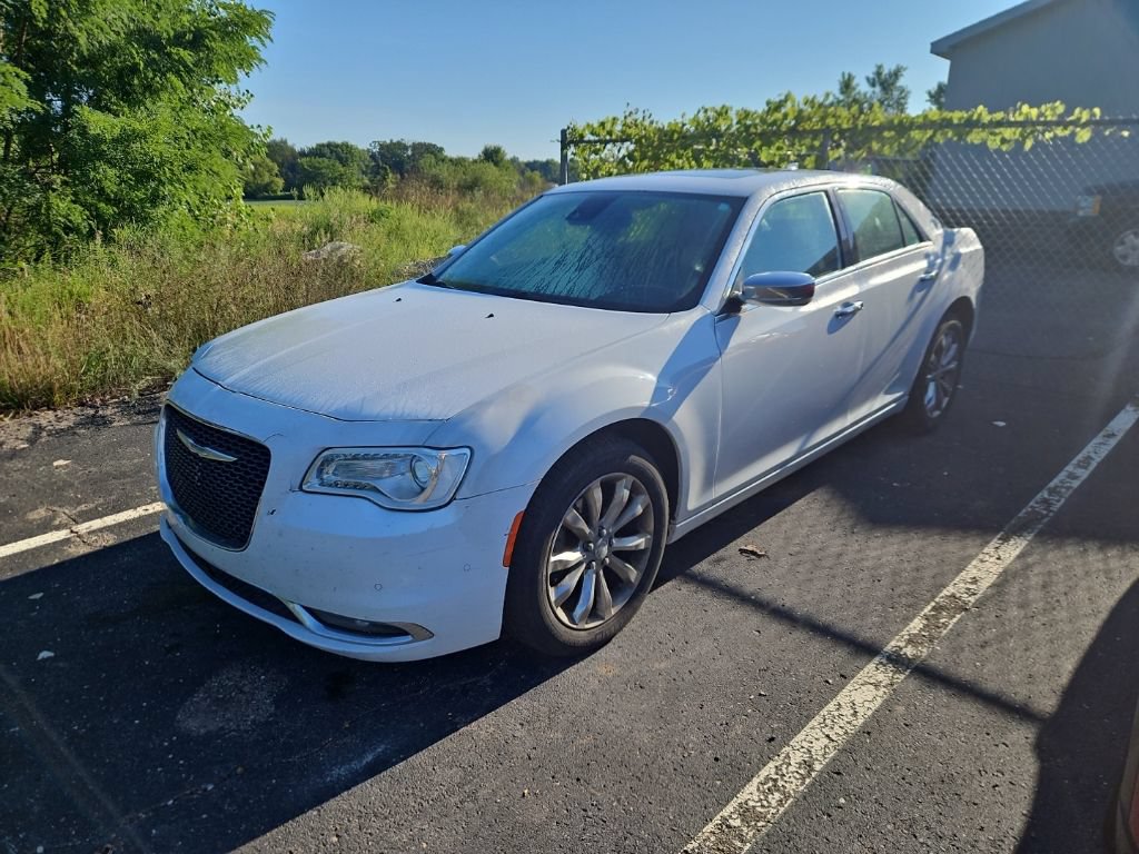 Used 2015 Chrysler 300 C w/ Light Group AWD/4WD image 1