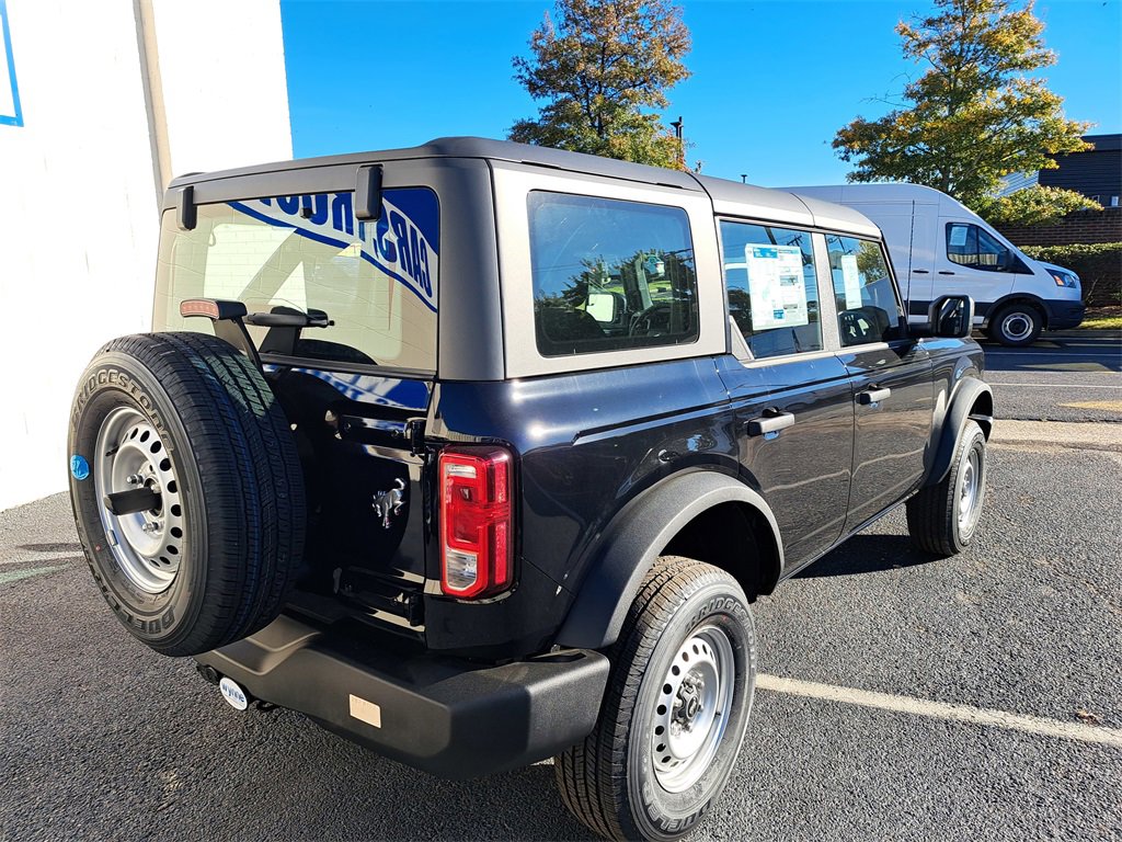 New 2025 Ford Bronco 4-Door image 6