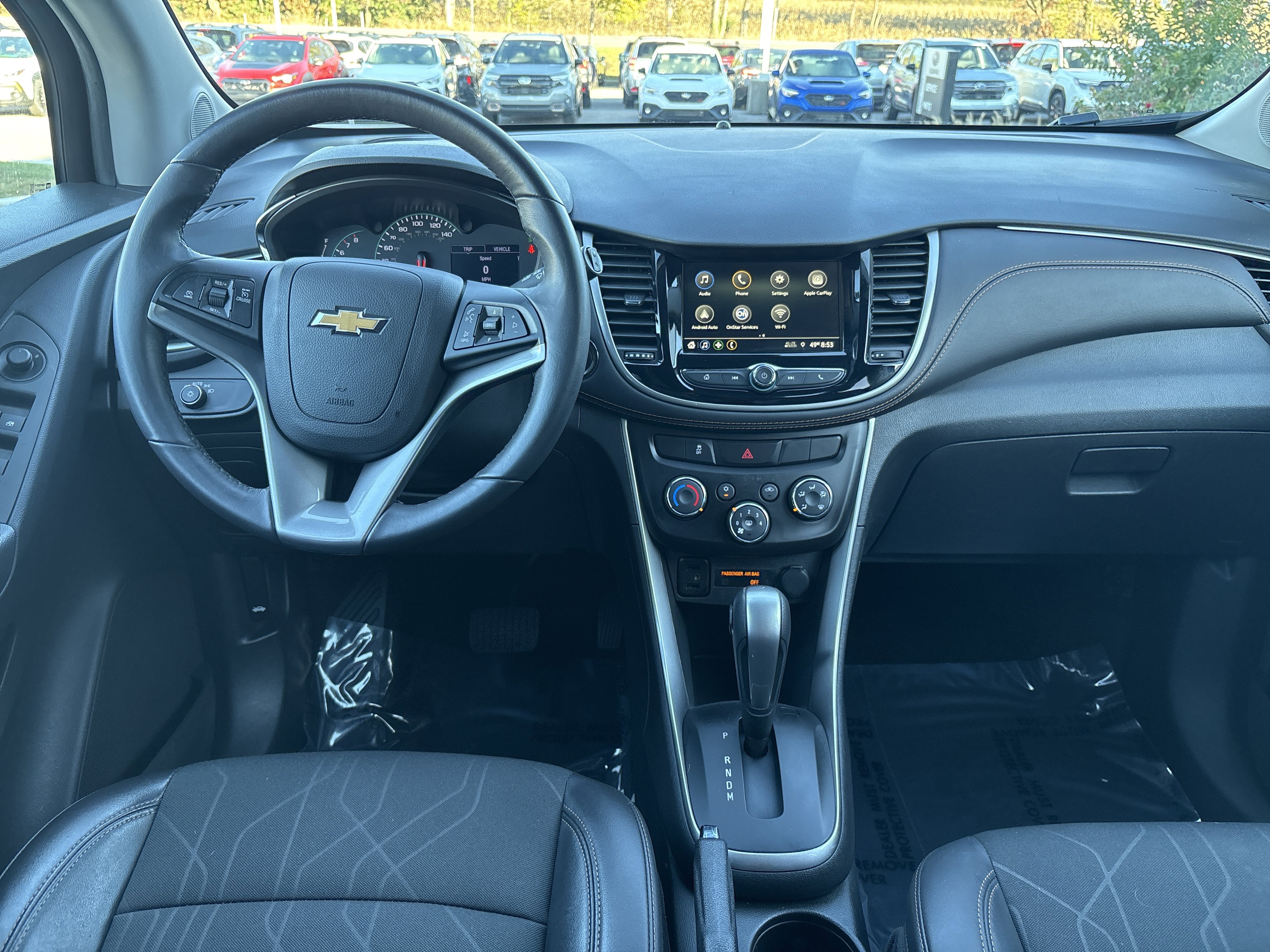 Used 2019 Chevrolet Trax LT w/ LT Convenience Package image 2