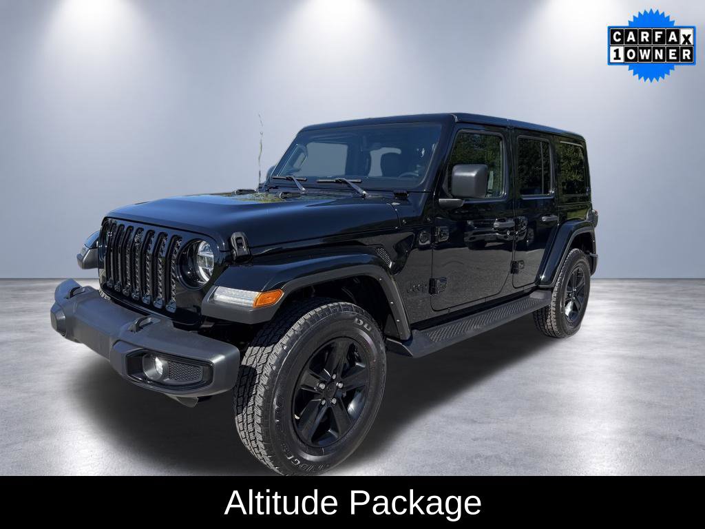 Used 2022 Jeep Wrangler Unlimited Sahara AWD/4WD image 3