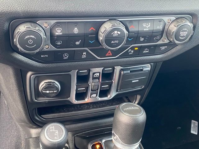 New 2025 Jeep Gladiator Sport AWD/4WD image 22